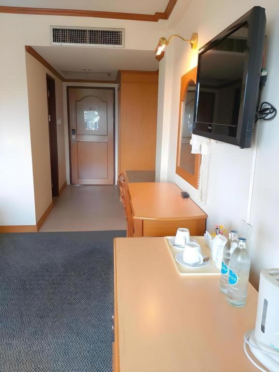 Sing Golden Place Hotel Хат'яй Екстер'єр фото